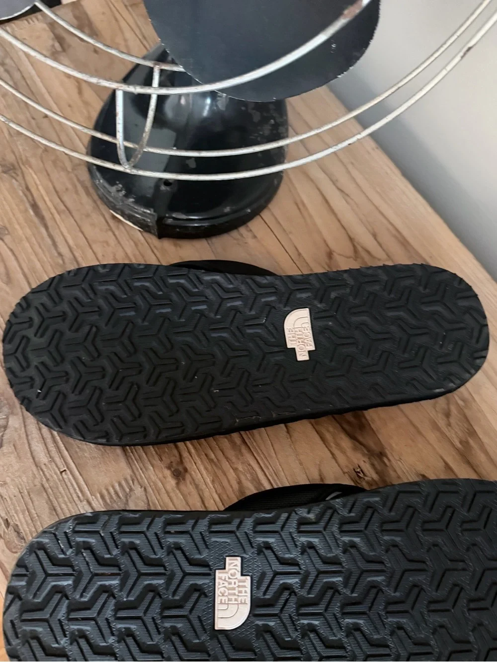 Men’s North Face Base Camp Black Slip On Sandal Flip Flops Chunky Size 11